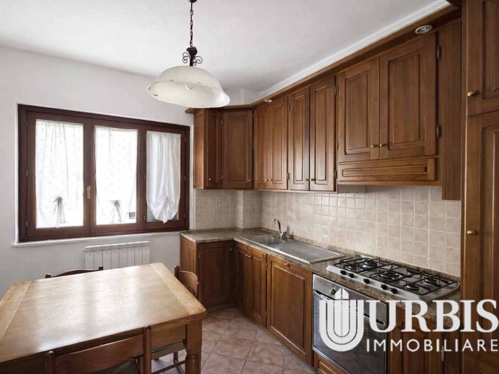 Appartamento a Assisi in Viale Giovanni XXIII - Foto 3