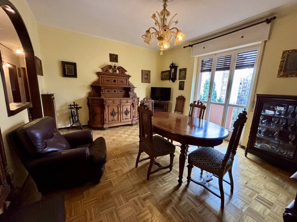 Appartamento a Varese in Via Alfredo Oriani, 130 - Foto 2