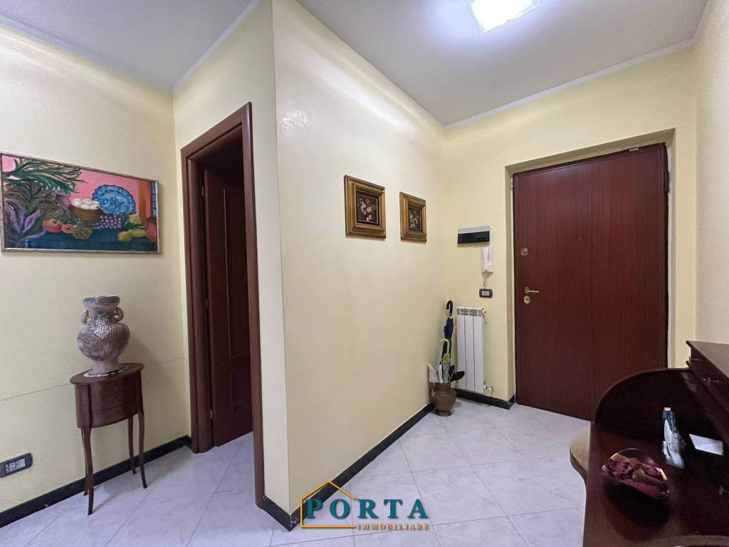 Appartamento a Genova in Via degli Iris, 25 - Foto 3