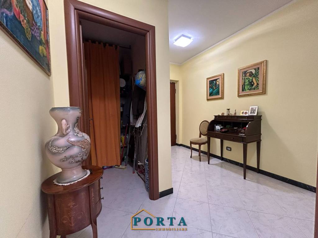 Appartamento a Genova in Via degli Iris, 25 - Foto 4