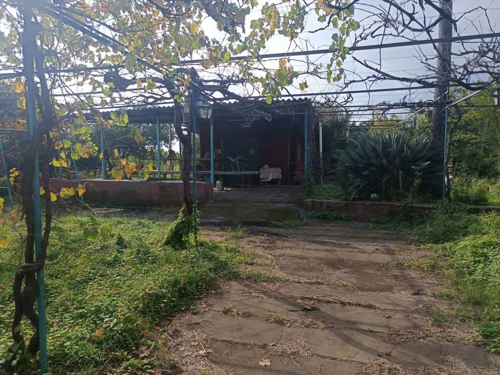 Rustico / casale a Fiumefreddo di sicilia in Sa114 No Number - Foto 5