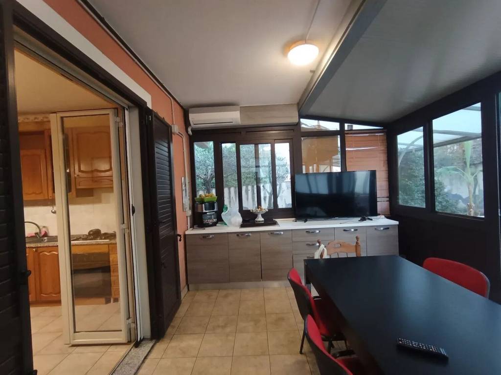 Appartamento a Giarre in Sp No Number - Foto 2