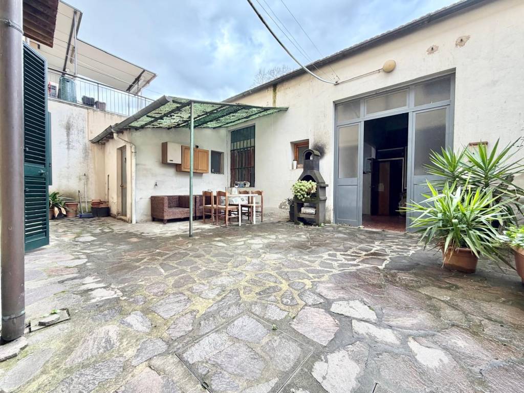 Appartamento a Prato in Via 27 Aprile - Foto 2
