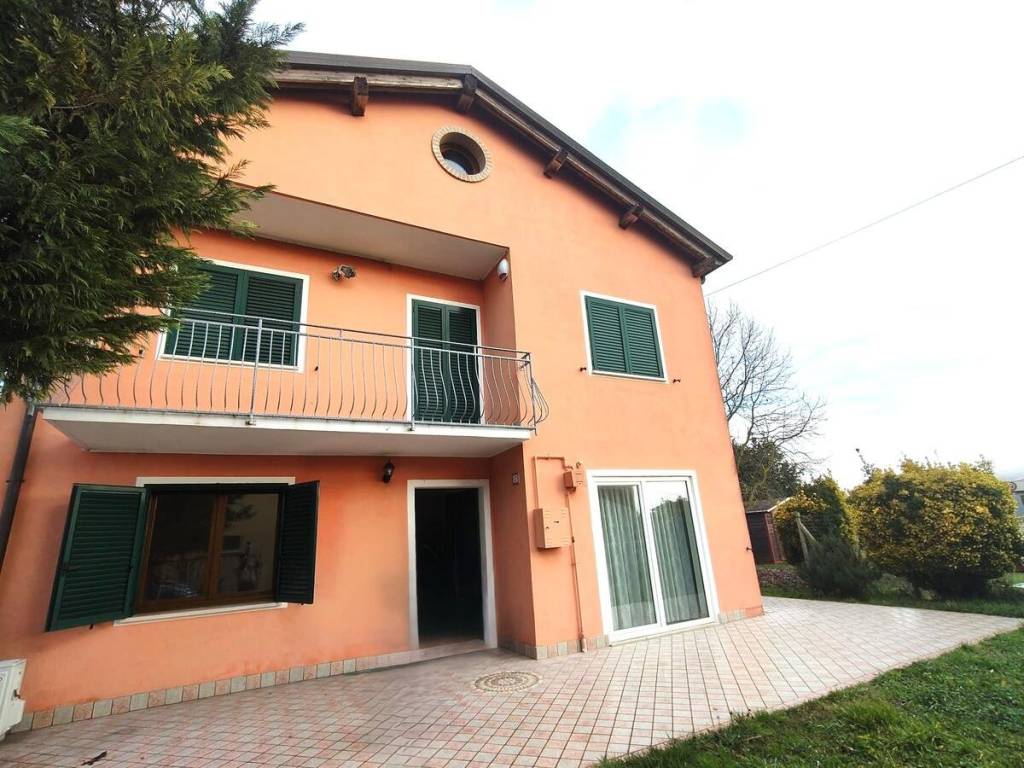Villa a Chioggia in Via Canal di Valle - Foto 4