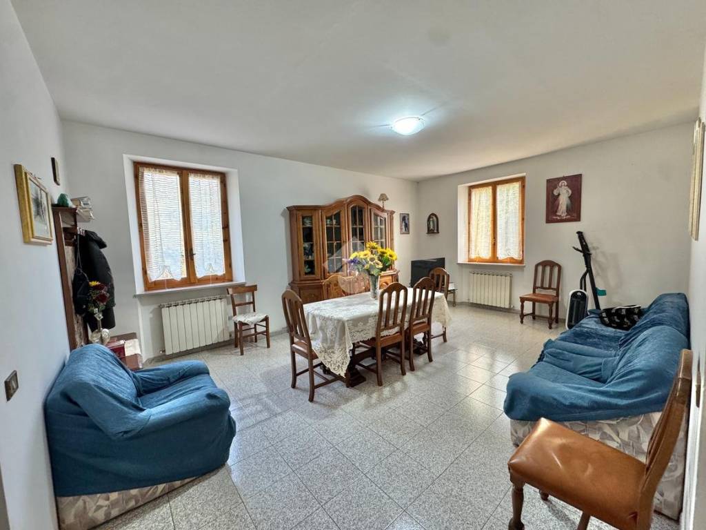 Casa indipendente a Assisi in V. Castelli del Chiascio, 18 - Foto 5
