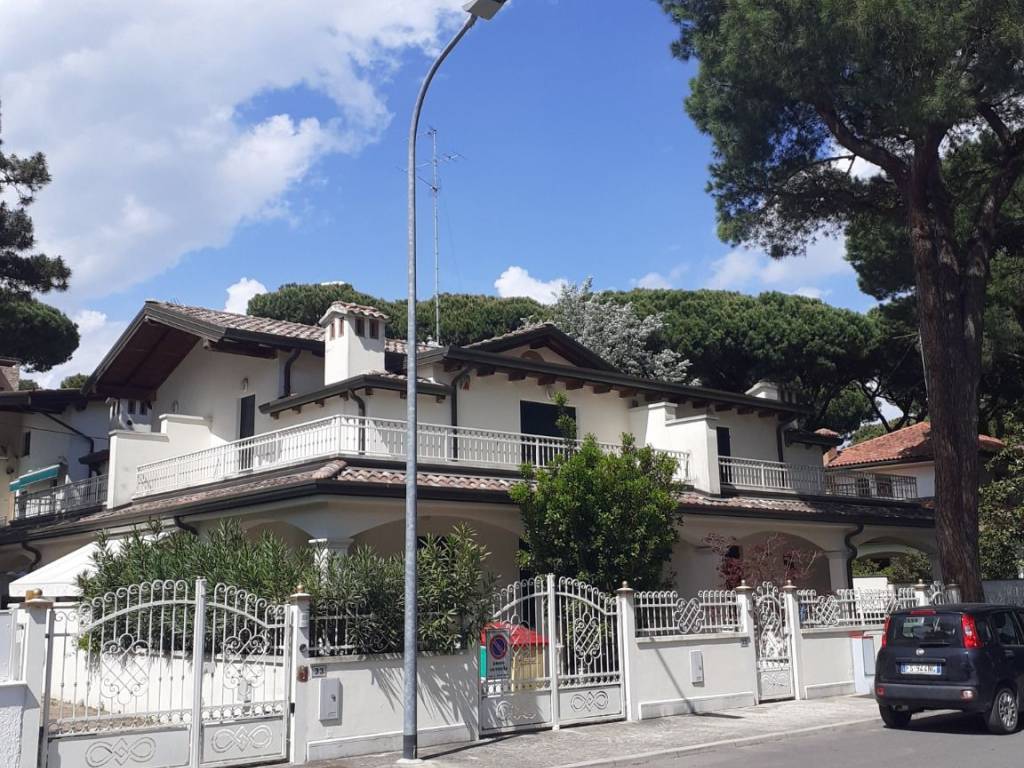 Villa a Comacchio in Via Donato Bramante - Foto 2