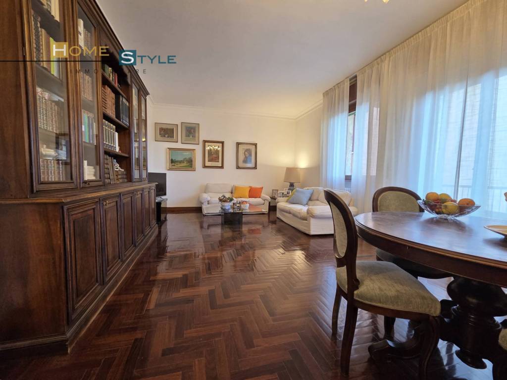 Appartamento a Parma in Viale Duca Alessandro, 9 - Foto 3