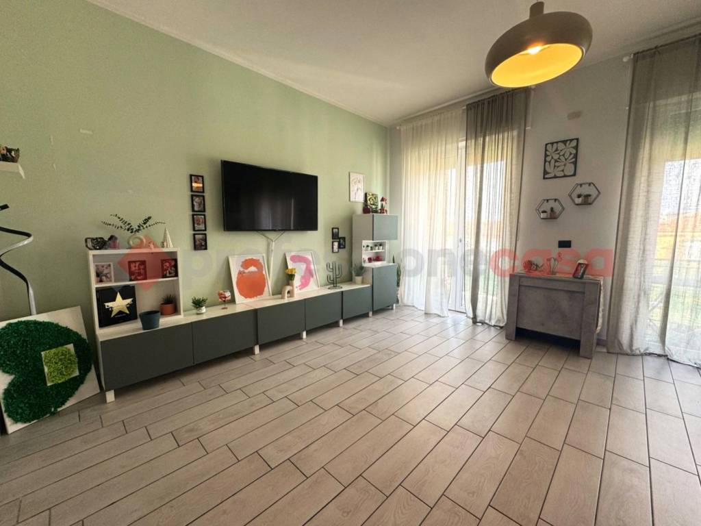 Appartamento a Livorno in Via Luigi Cherubini - Foto 4
