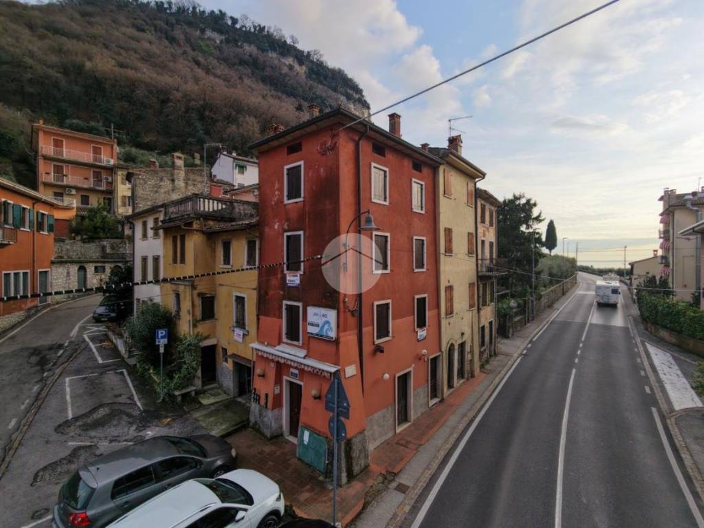 Rustico / casale a Garda in Via San Bartolomeo, 40 - Foto 2