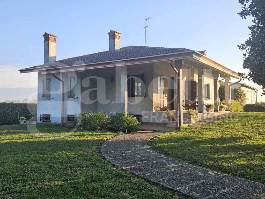 Villa a Correzzola - Foto 2