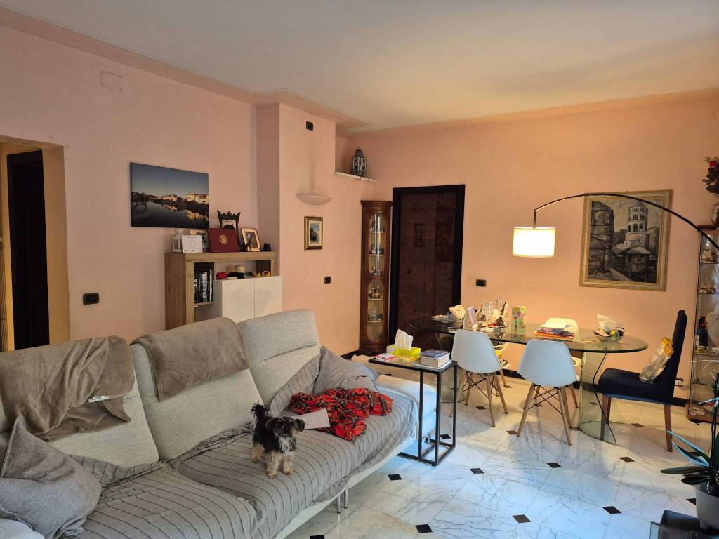 Appartamento a Genova in Via Carlo e Nello Rosselli - Foto 2