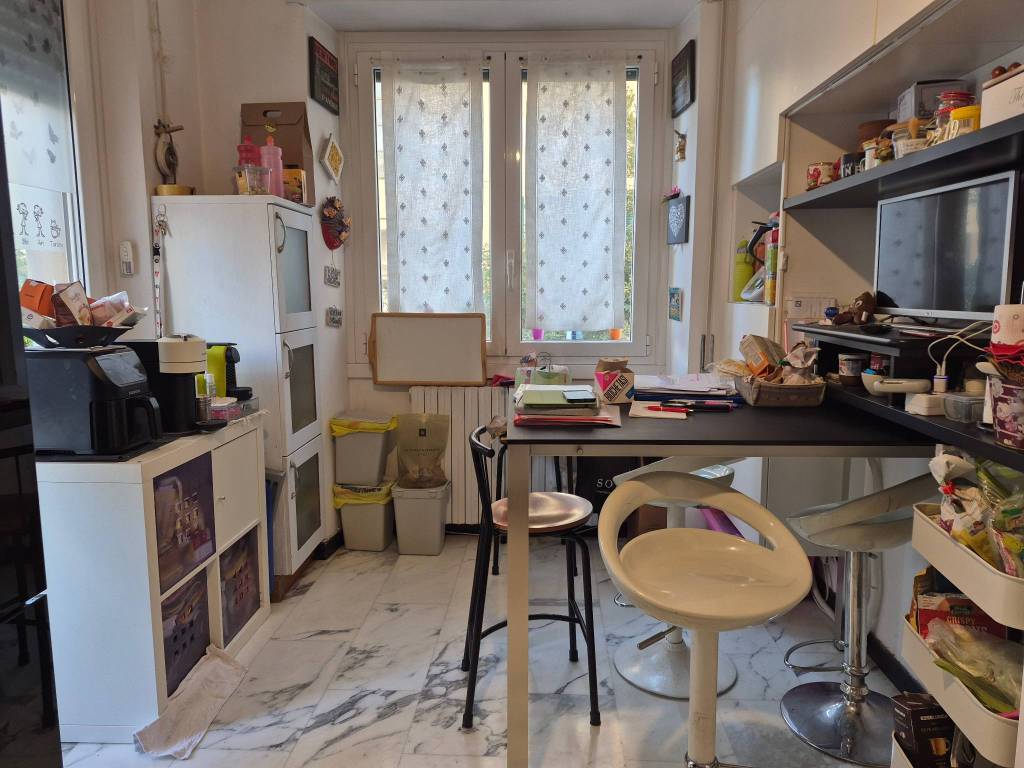 Appartamento a Genova in Via Carlo e Nello Rosselli - Foto 4