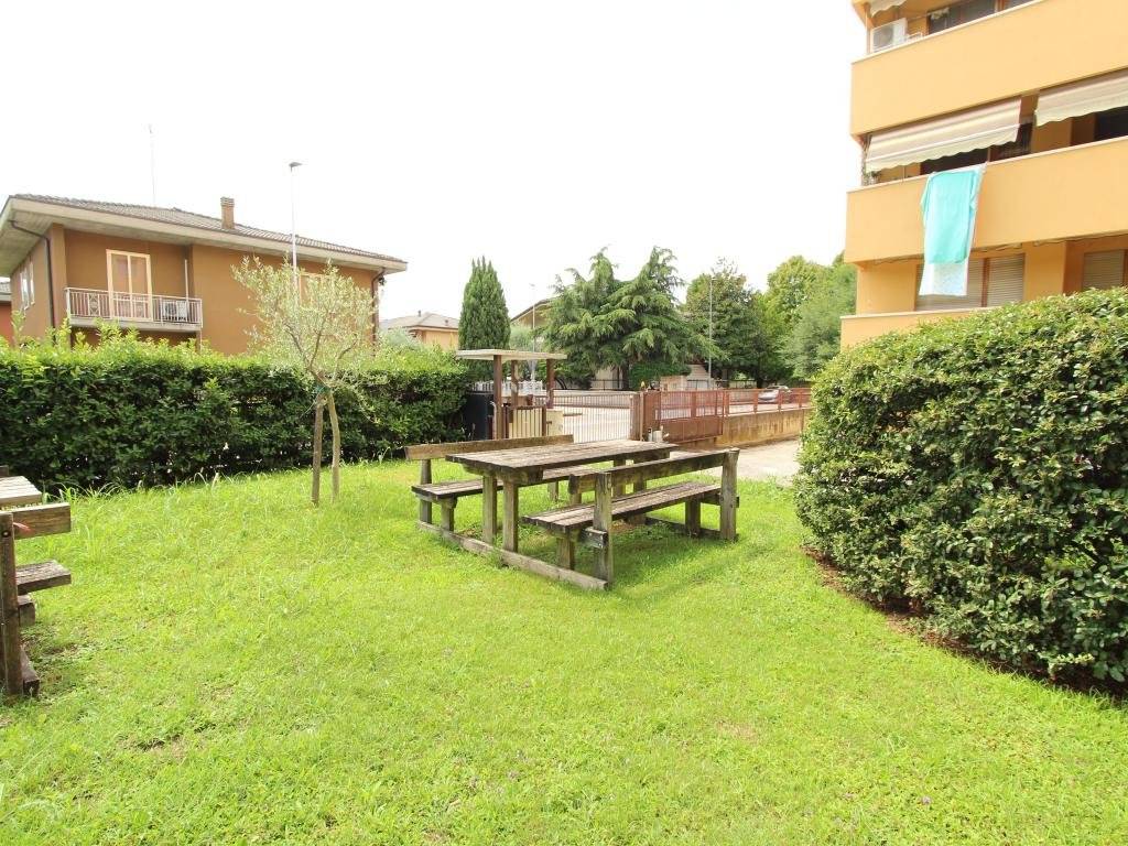 Appartamento a Verona in Via dei Glicini, 2 - Foto 3