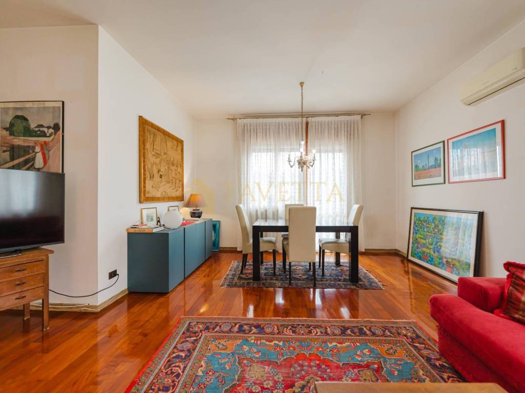 Villa a Carbonera in Via Vittorio Veneto, 34 - Foto 2