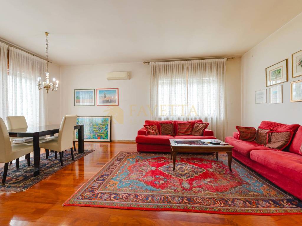 Villa a Carbonera in Via Vittorio Veneto, 34 - Foto 4