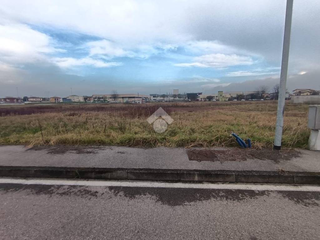 Terreno a Madignano in Via Unità d'Italia - Foto 5