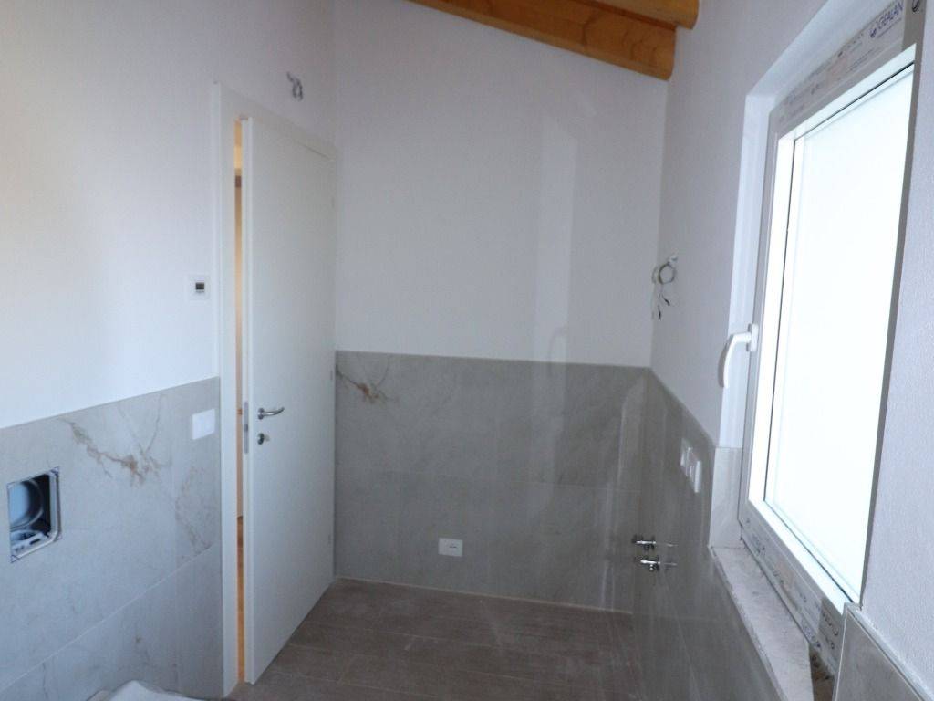 Appartamento a Cordenons in Via San Michele, 2 - Foto 3
