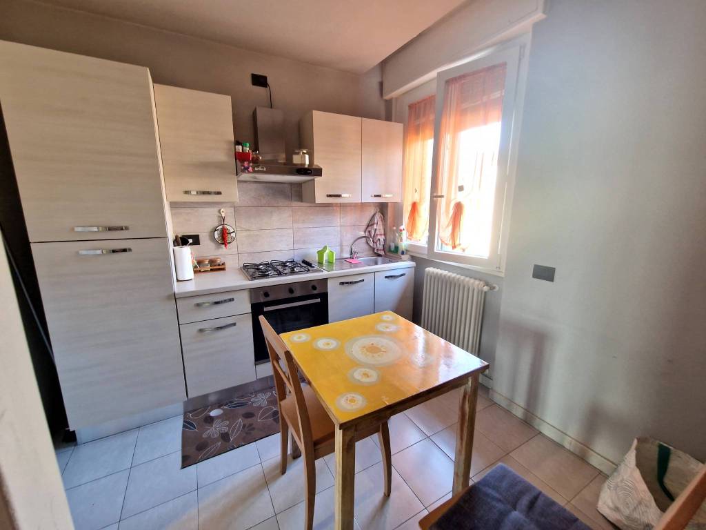 Appartamento a Como in Via Mario Bertolone - Foto 3