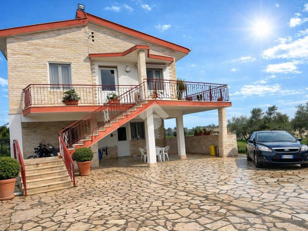 Villa a Bisceglie in Via Sant'Andrea, 342 - Foto 2