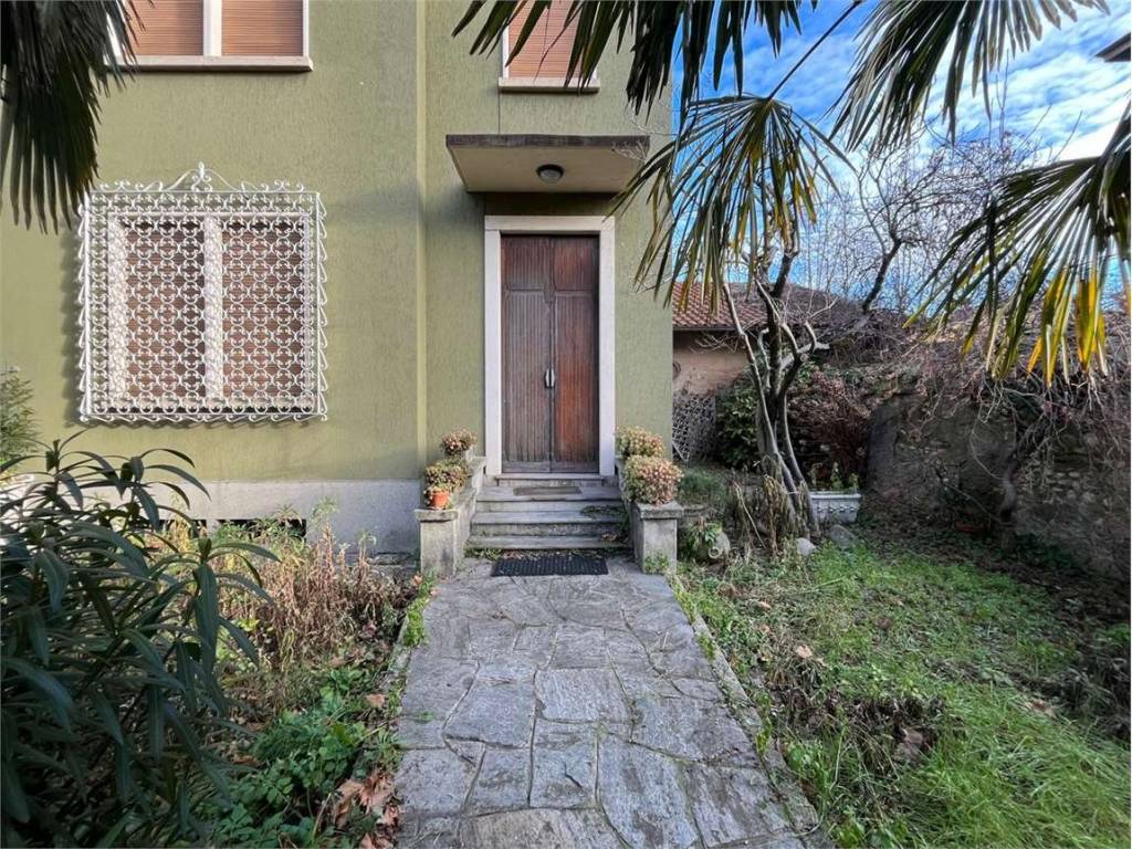 Villa a Mozzate in Via Varese, 35 - Foto 3