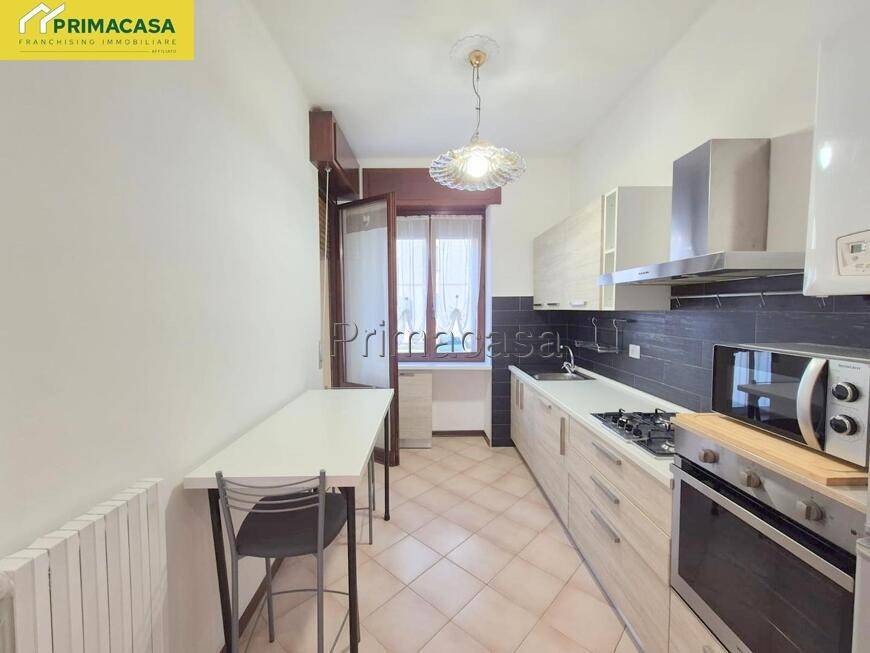 Appartamento a Verona in Via Don Enrico Girardi - Foto 2