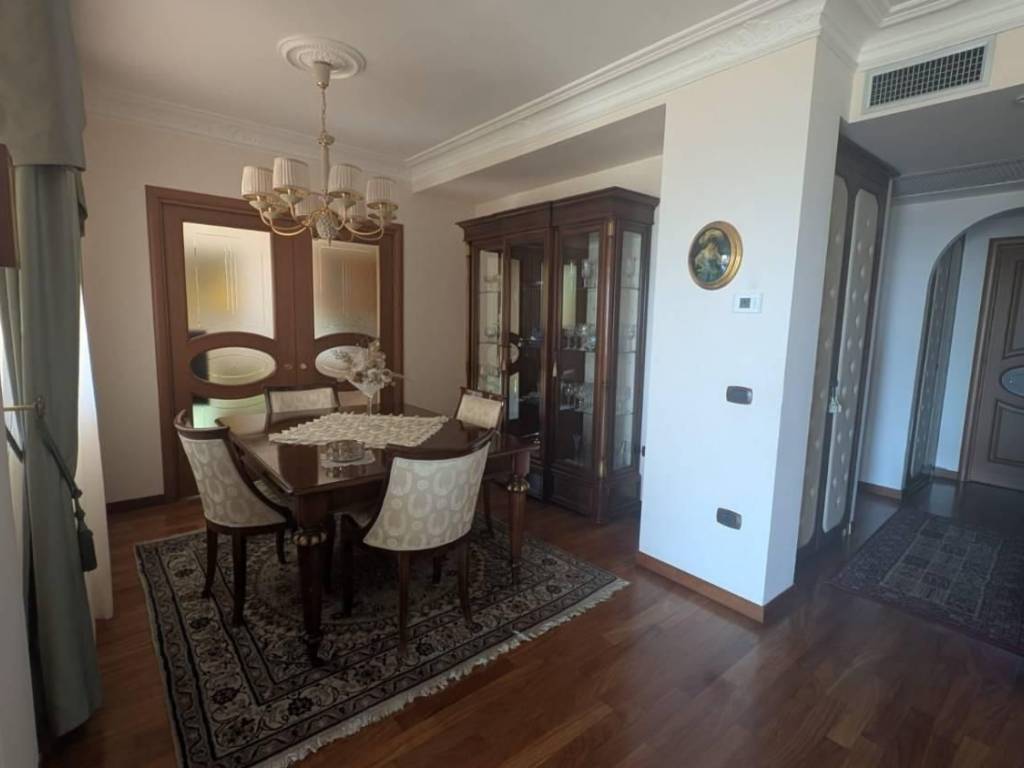 Villa a Crotone in Via naxos, 11 - Foto 2