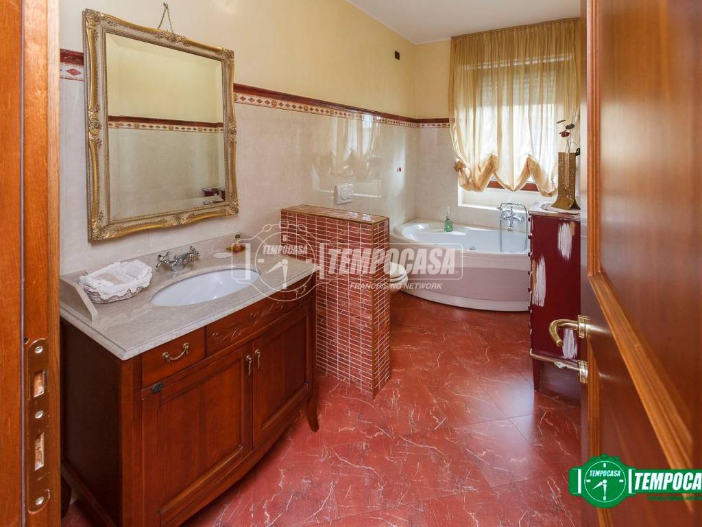 Appartamento a Bergamo in Via Zanica - Foto 5