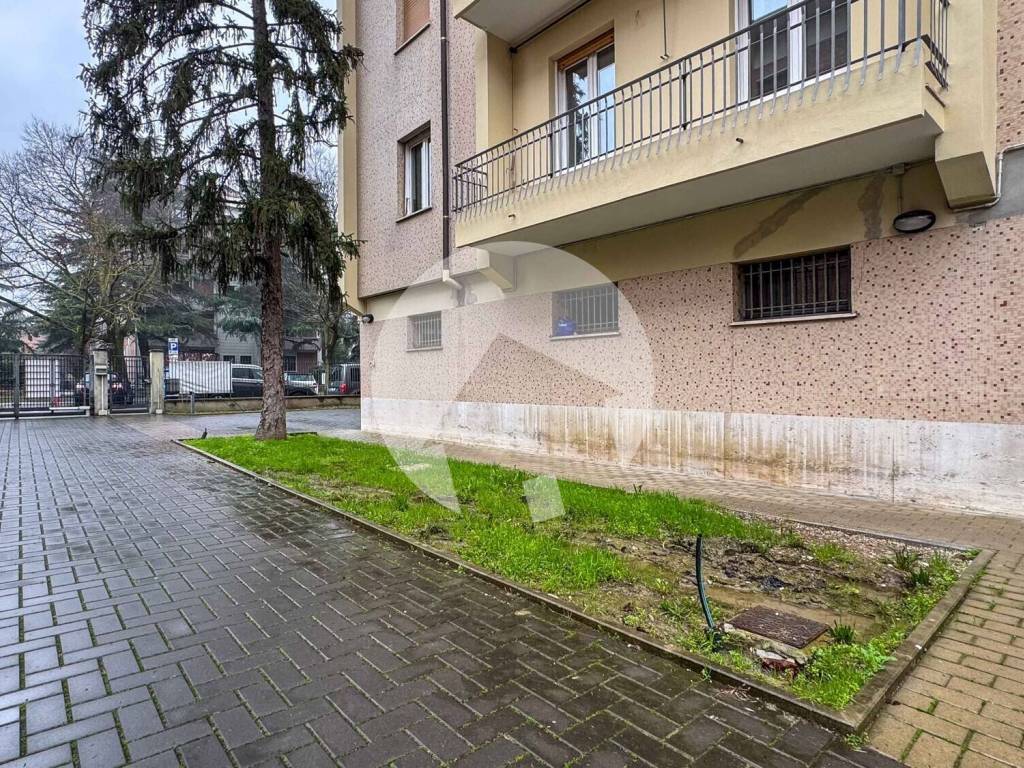 Appartamento a Reggio emilia in Viale Timavo, 20 - Foto 2