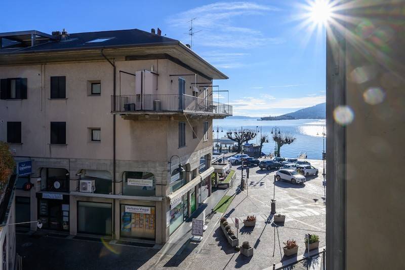 Appartamento a Baveno in Corso Giuseppe Garibaldi, 16 - Foto 2