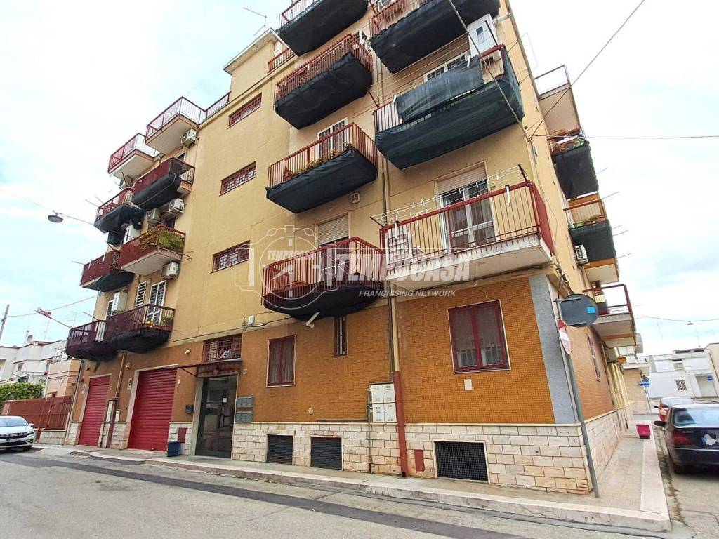 Appartamento a Adelfia in Via D. Nicolai 100 - Foto 2