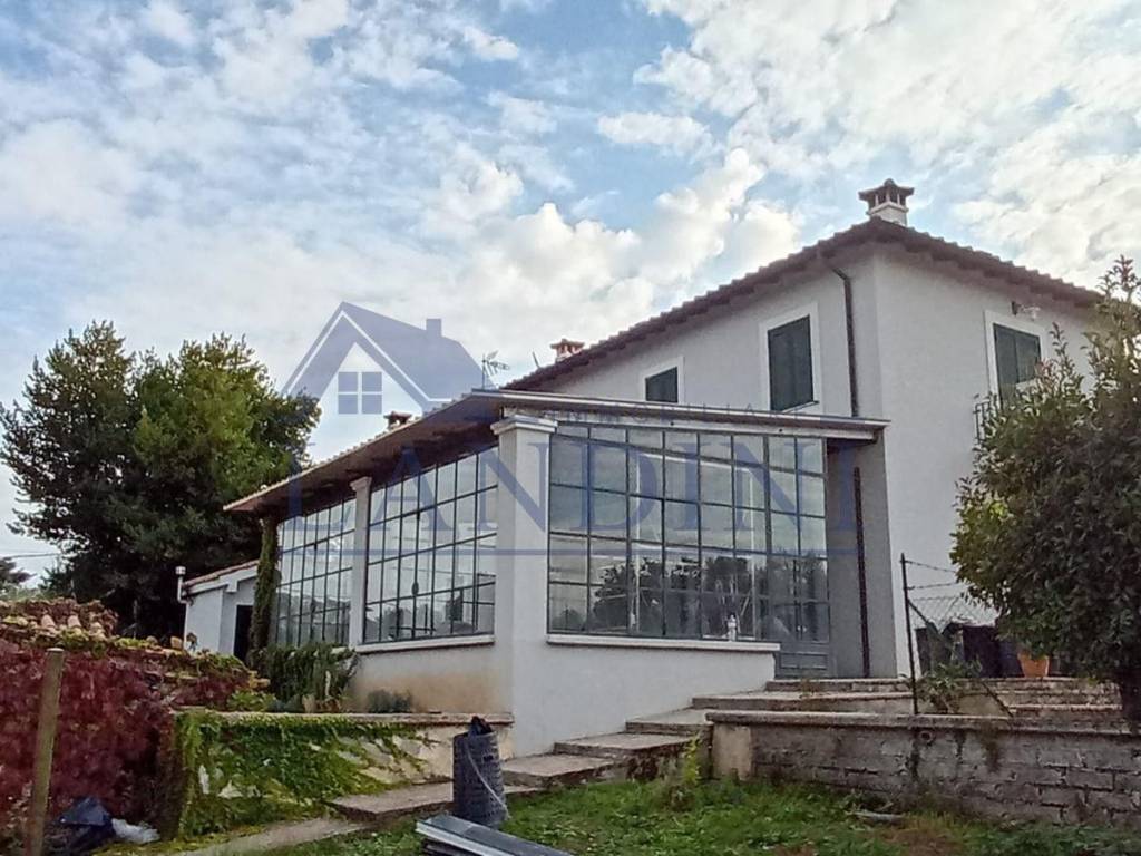Rustico / casale a Zagarolo in Via Cerquone - Foto 2