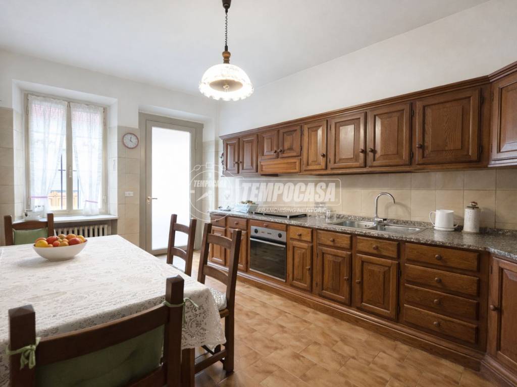 Casa indipendente a Mazzè in Via Adriano Bergandi - Foto 2