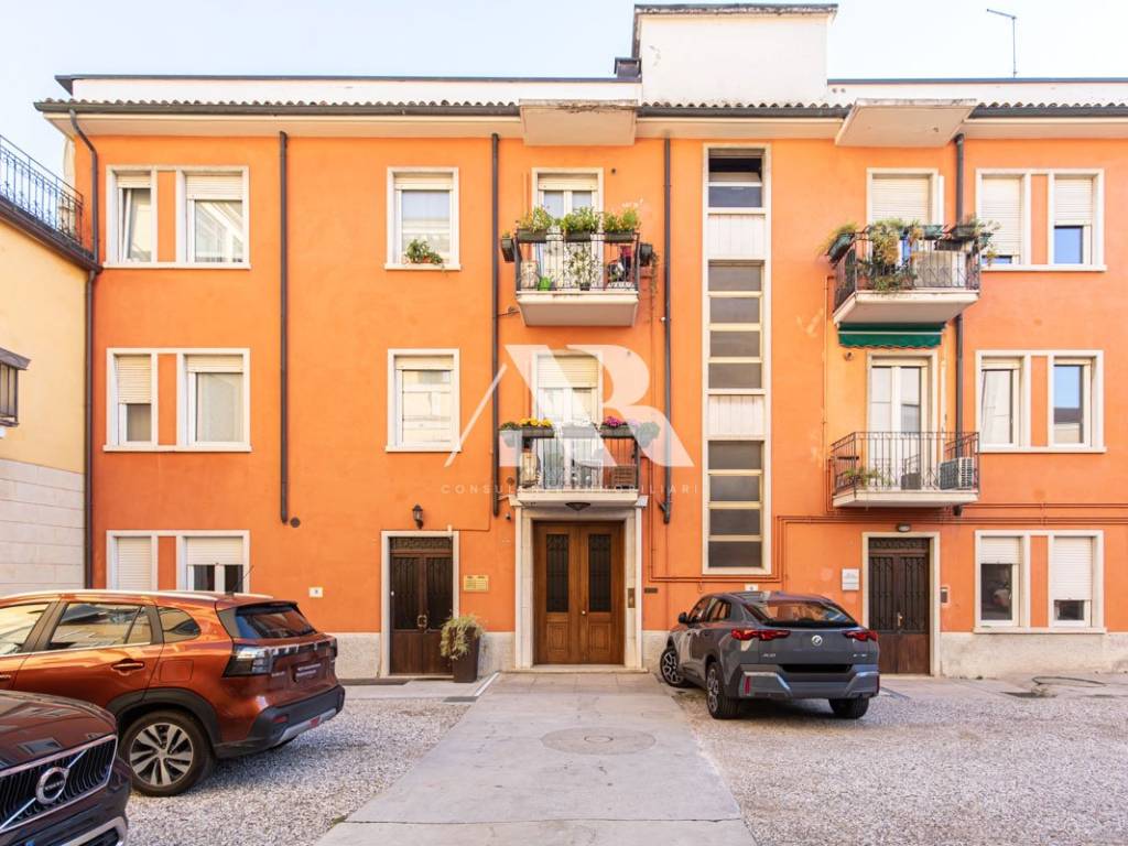 Appartamento a Verona in Stradone San Fermo, 21 - Foto 3