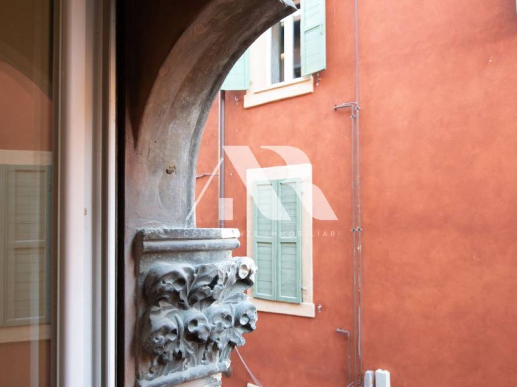 Appartamento a Verona in Stradone San Fermo, 21 - Foto 4