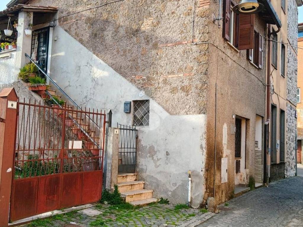 Appartamento a Lariano in Via manzoni, 4 - Foto 2