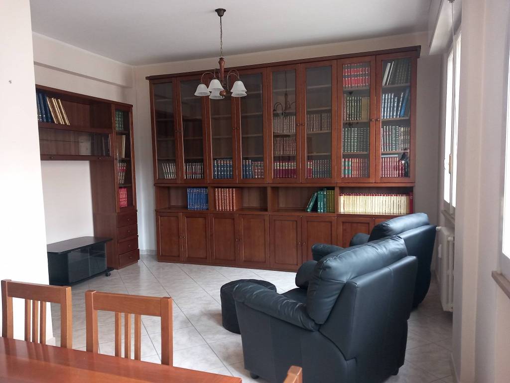 Appartamento a Pesaro in Viale Monfalcone - Foto 3