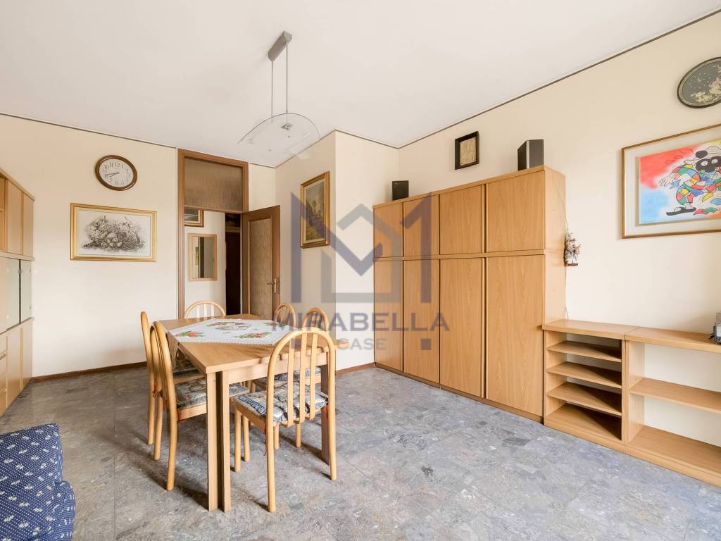 Appartamento a Meda in Vicolo Luigi Rho - Foto 2