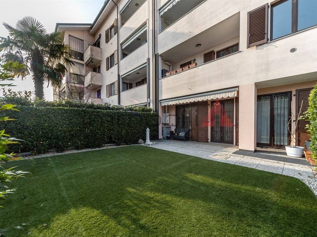 Appartamento a Brugherio in Via Paolo Andreani, 20 - Foto 2