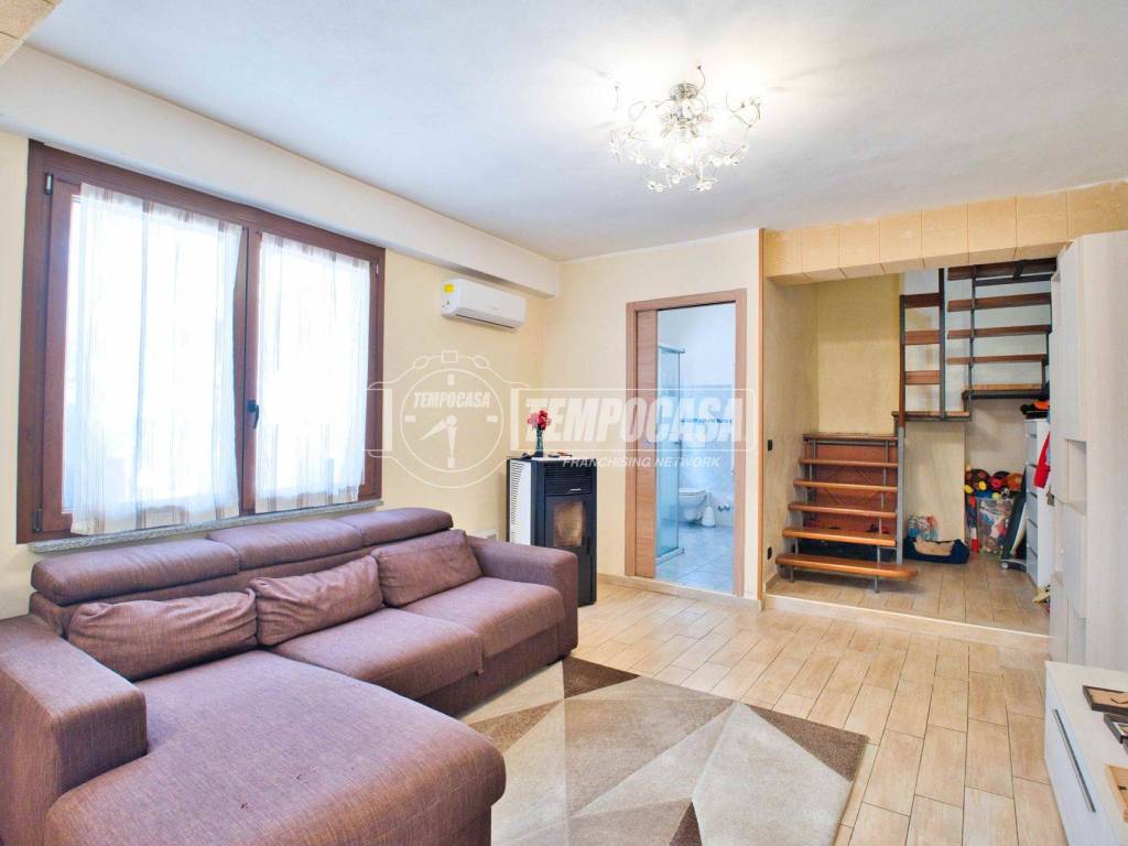 Appartamento a Biandrate in Via Braia, 2 - Foto 2