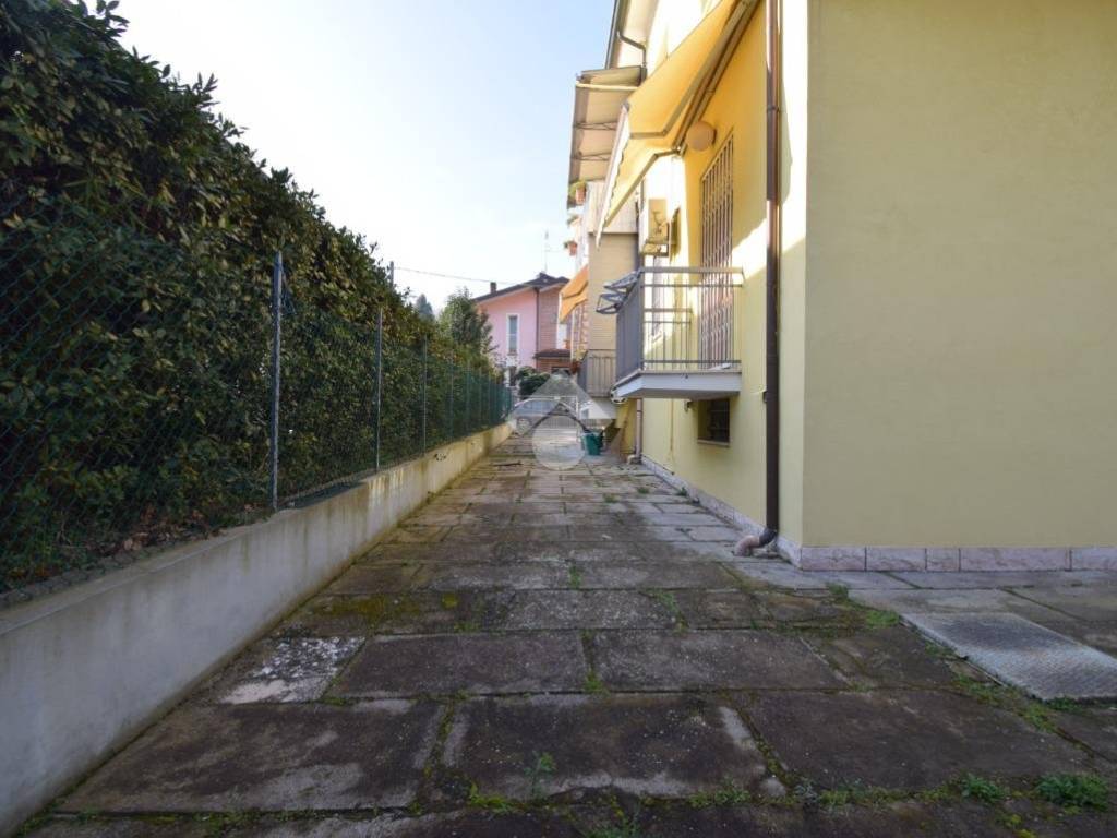 Appartamento a Riccione in Viale Nuoro, 7 - Foto 2