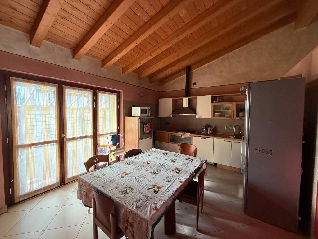 Appartamento a Bollate in Via Magenta - Foto 3