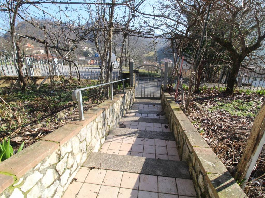 Appartamento a Cornedo vicentino in Via Monte - Foto 2