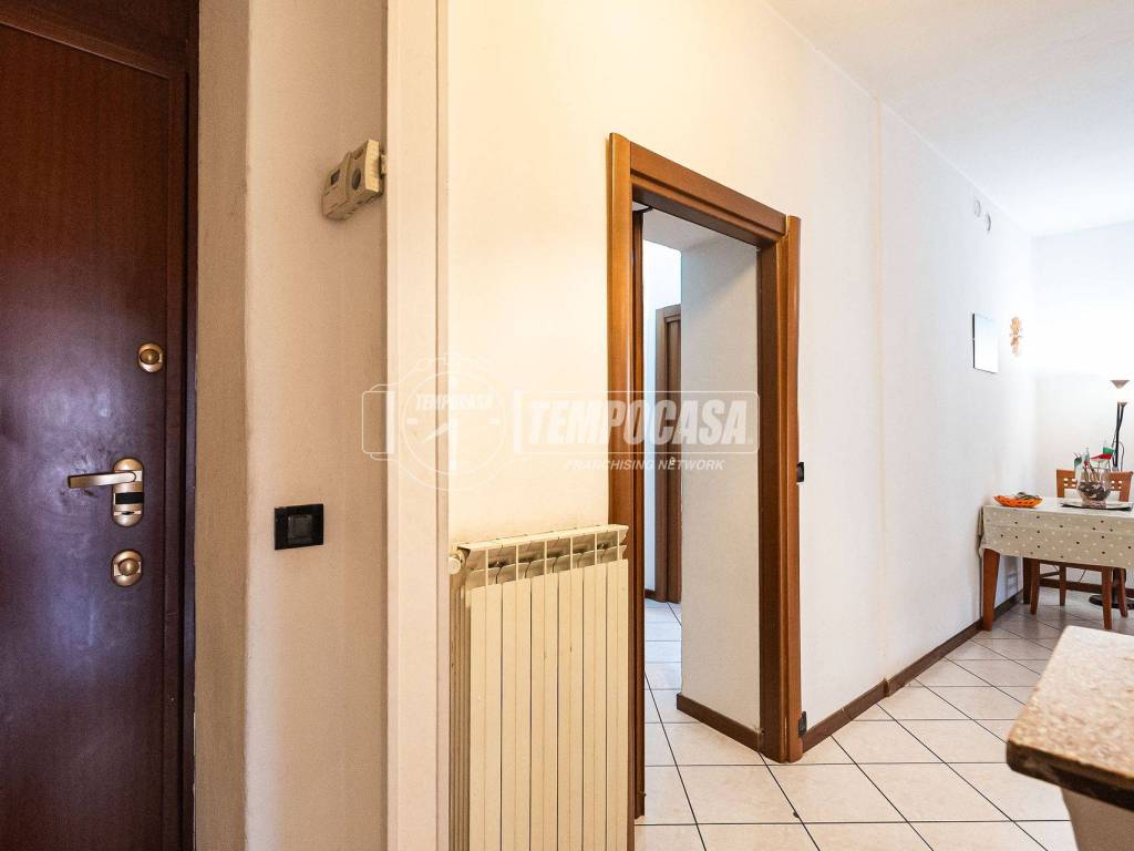 Appartamento a Molteno in Via Giuseppe Garibaldi - Foto 5