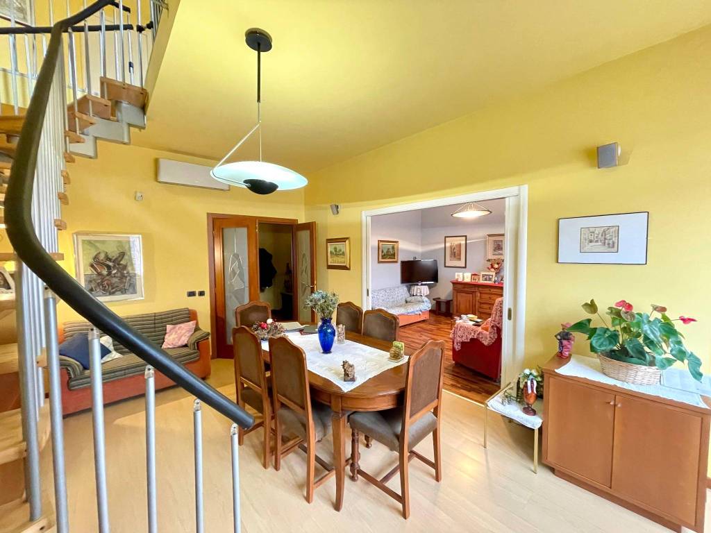 Appartamento a Alba in Via Stoppa, 19 - Foto 3