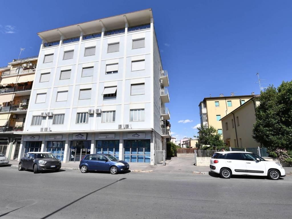 Appartamento a Grosseto in Viale Giulio Cesare, 3 - Foto 3