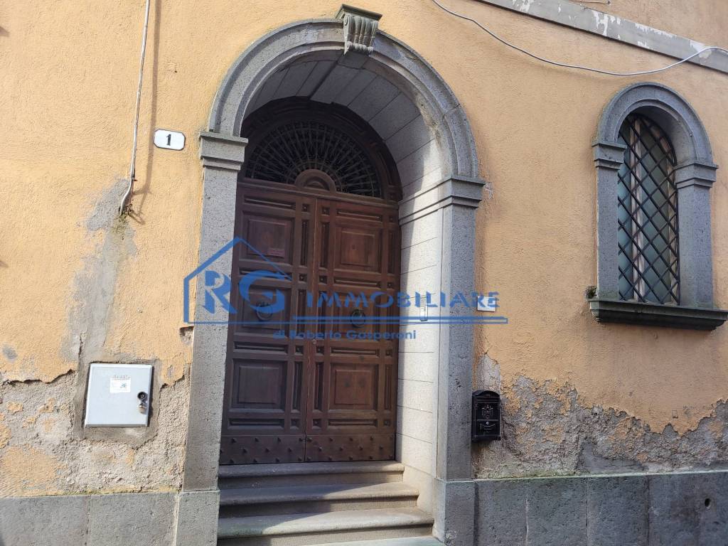 Appartamento a Bagnoregio in Piazza Camillo Benso di Cavour - Foto 4