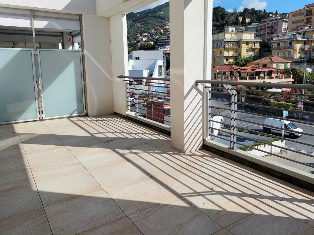 Attico / mansarda a Alassio in Corso Armando Diaz - Foto 4