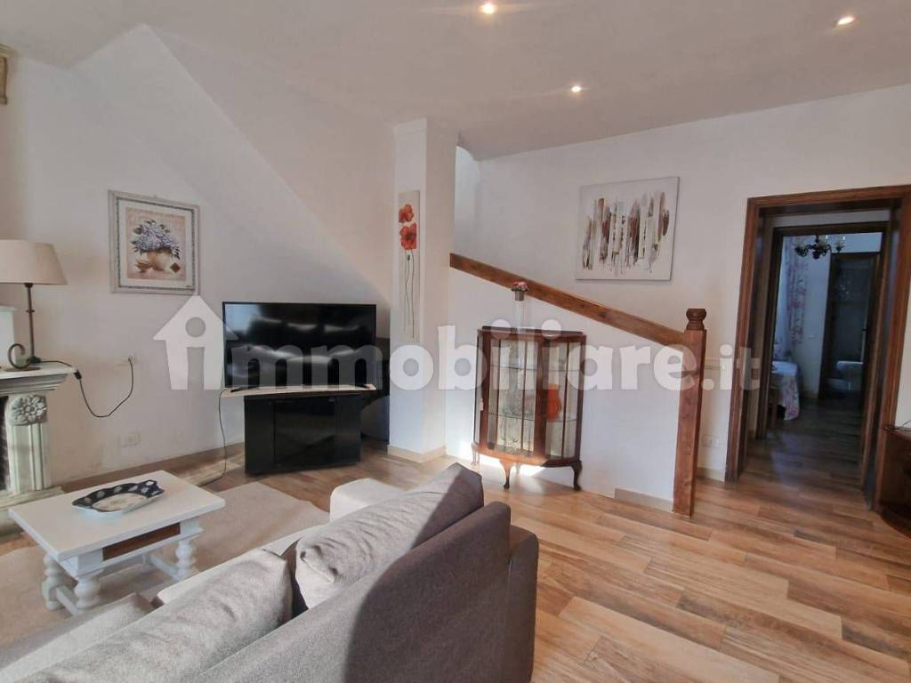 Casa indipendente a Viareggio in Via Giuseppe Zanardelli Torre del Lago - Foto 3