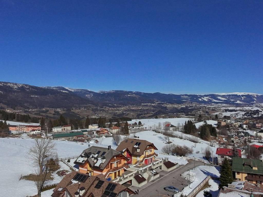 Appartamento a Roana in Via Colle del Sole - Foto 2