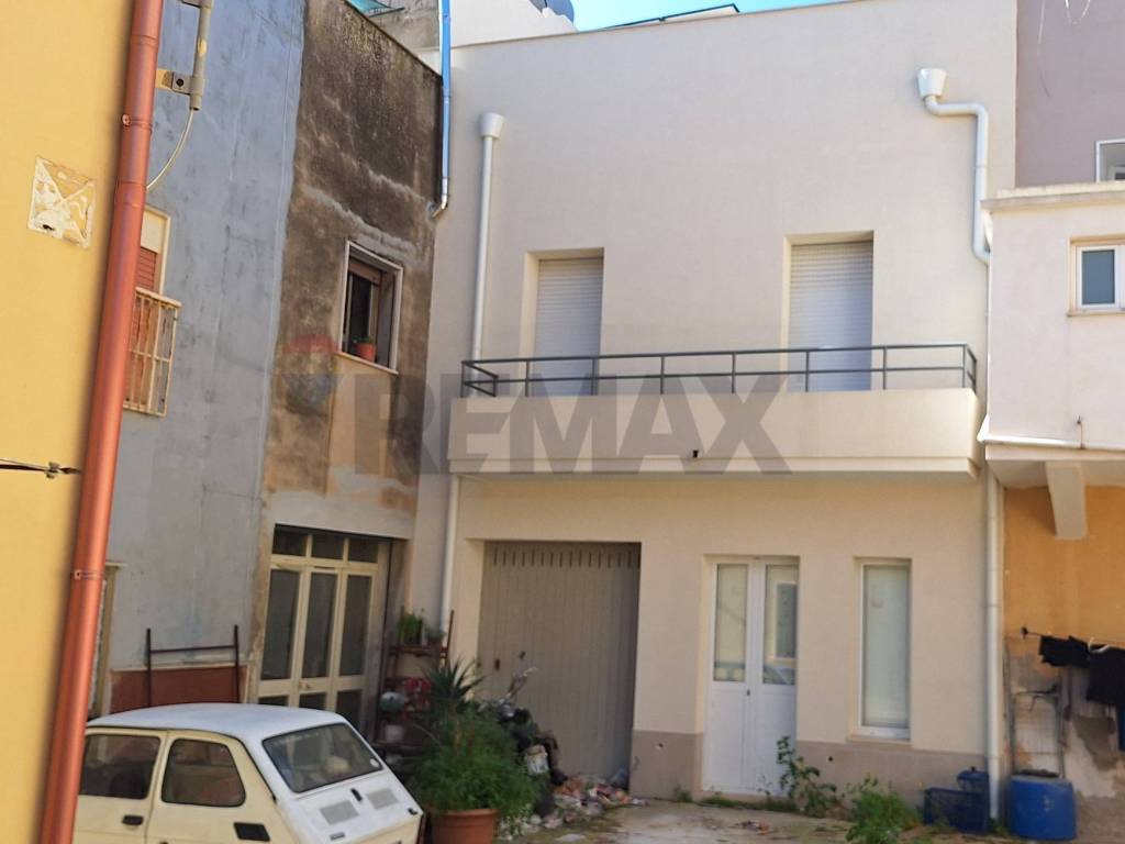 Casa indipendente a Pachino in Via Carlo Pisacane, 72 - Foto 2